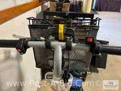 Go Pet 3 Wheel Scooter With Charger, Goes Forward, But Couldn't Find Reverse.  Runs And Drives.
