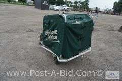 Cyclone Rake Lawn Vacuum, With Tecumseh 5 HP Engine, Hoist For Lawn Mower,