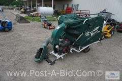 Cyclone Rake Lawn Vacuum, With Tecumseh 5 HP Engine, Hoist For Lawn Mower,
