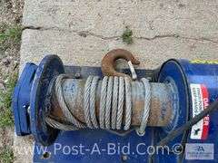MY-TE Winch Hoist, 110 Plug In.