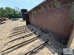 Manure Bucket For John Deere 148 Loader.