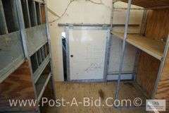 2005 Chevy 1 Ton Cube Truck, With 88, 302 Miles, 6.0 Motor, 15' Box, AM/FM