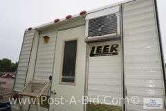 Leer Slide in Pick Up Camper, 1977, 8 1/2' Has AC, Stove, Furnace, Bathroom