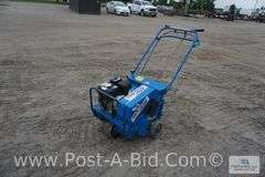 Bluebird 530A Aerator 19" Honda, 4.0 Motor, Runs.