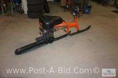Vintage 1979-1980's Sno Runner With 134cc, 2 Stroke Single Cylinder Motor,