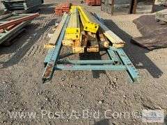 Misc. Pallet Racking Approx. 12 Crossbeams And 2 Uprights.
