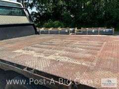 2001 GMC C6500 Flatbed Truck, With 8.1 L Gas Motor, Automatic, 11' Flatbed,