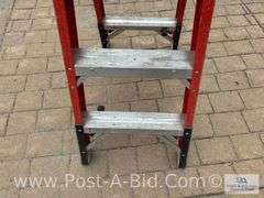 Warner 4' Heavy Duty Double Step Ladder.