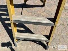Warner 6' Double Step Ladder.