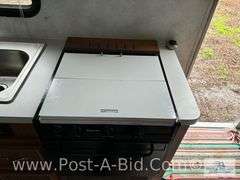 2000 Cherokee Lite 5th Wheel Camper, Approx. 24' In Length, 1 Slideout, New