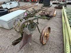Antique John Deere 1 Bottom Plow.