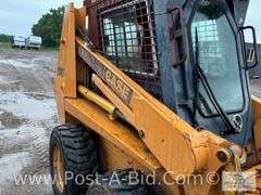 1989 Case 1840 Diesel Skidloader With 61" Bucket, Cab With Door,
