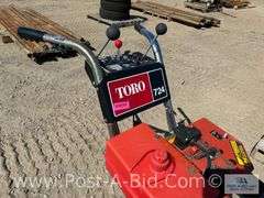Toro 724 Snowblower, Does Not Run, Model # 38050, Serial # 7000397.