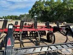 Case International Harvester 6500 Conser Till, 9 Shank, 10' 6" Wide.