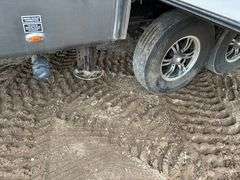 2013 Forest River Wildcat Sterling Edition Model 30 RL Fifth Wheel Camper with Gooseneck Ball Adapte