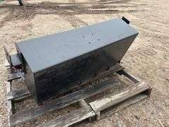 36" Manure Bucket With Dirt Plate