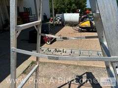 8' Aluminum Heavy Duty Step Ladder.