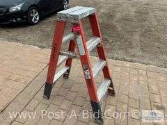 Warner 4' Heavy Duty Double Step Ladder.
