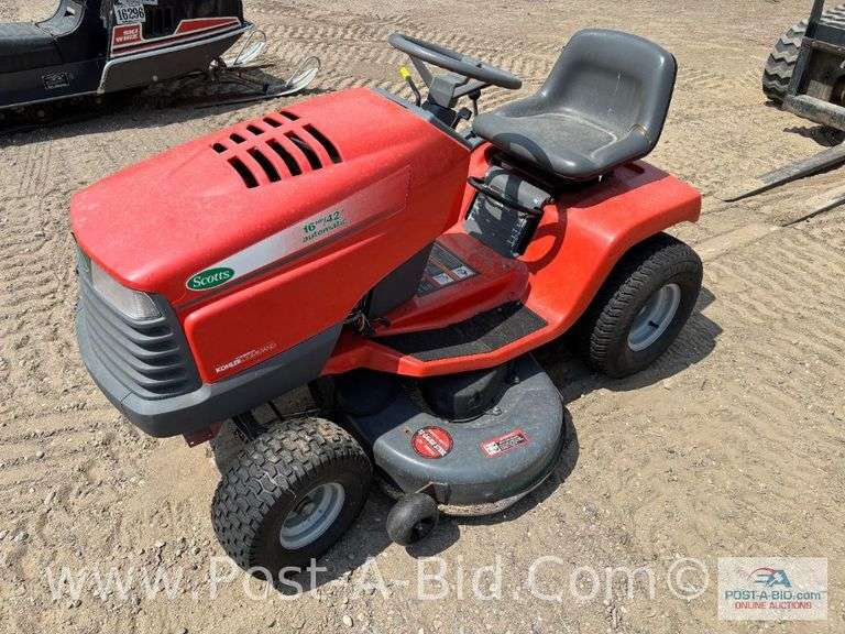 Scotts Riding Lawn Mower With 16HP Motor, Hydrostatic, 42" Deck,