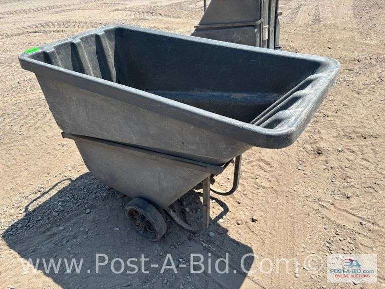 Rubbermaid 1006 HD Pump Cart 1/2 Cu. Yard Cap.
