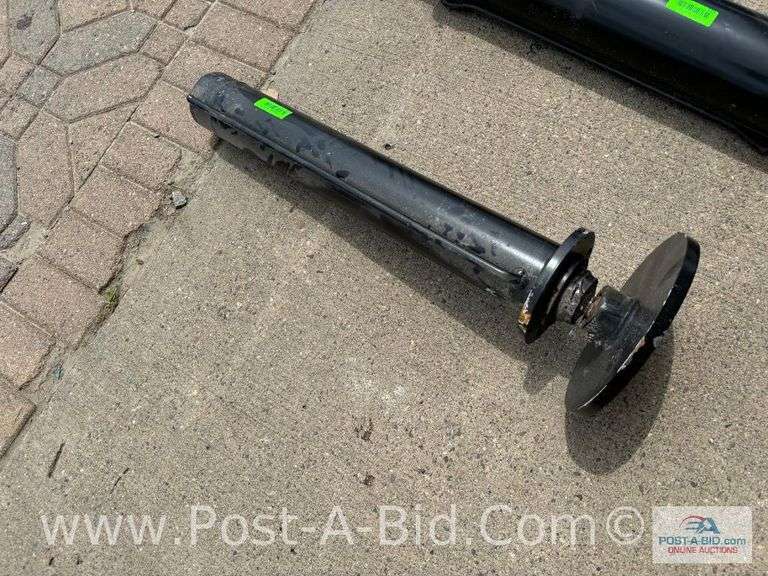 New Hydraulic Cylinder.