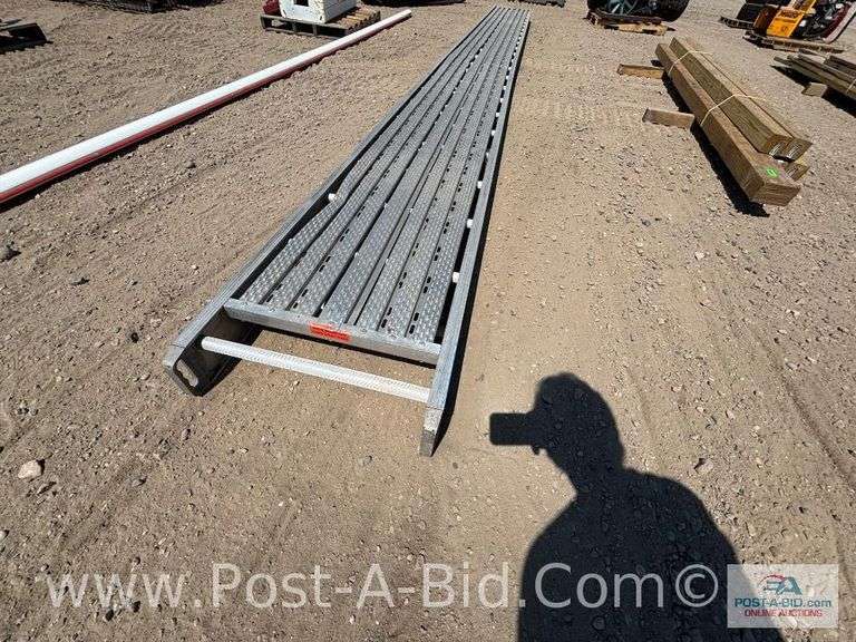 Aluminum Scaffold Plank, 24"L x 24"W x 6"H, Load Rating 700lbs.