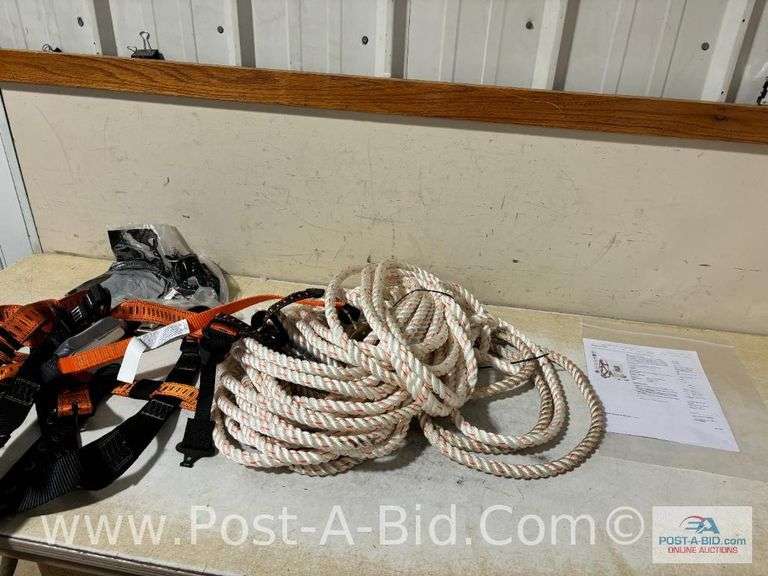 Malta Safety Harness And Rope, Owner Stated "Used Once".