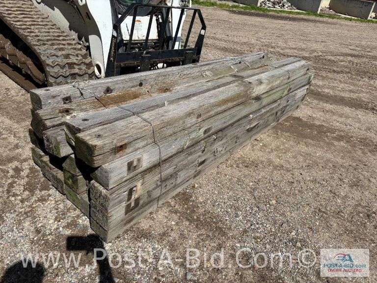 Bundle Of Wood 10' Cross Arms, Approx. 25 Each.