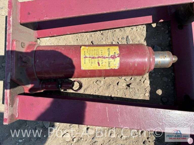 Pipe Bender By Northern Industries.