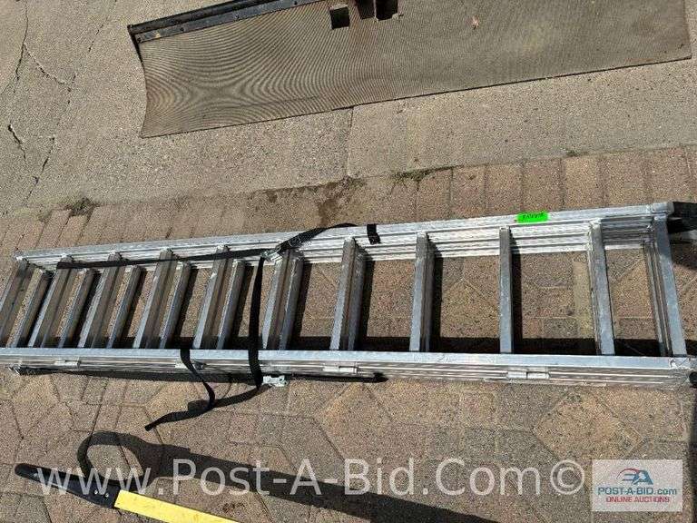 Aluminum Tri-Fold Ramp By YU Trax.