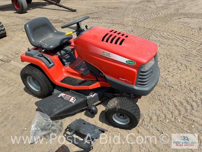 Scotts Riding Lawn Mower With 16HP Motor, Hydrostatic, 42" Deck,
