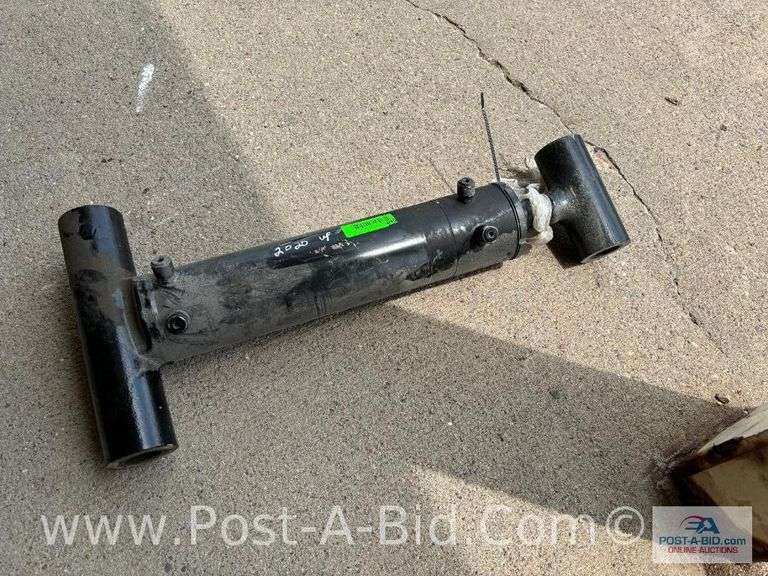New Hydraulic Cylinder.