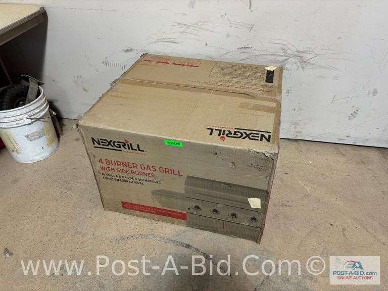 NexGrill 4 Burner Gas Grill In Box.