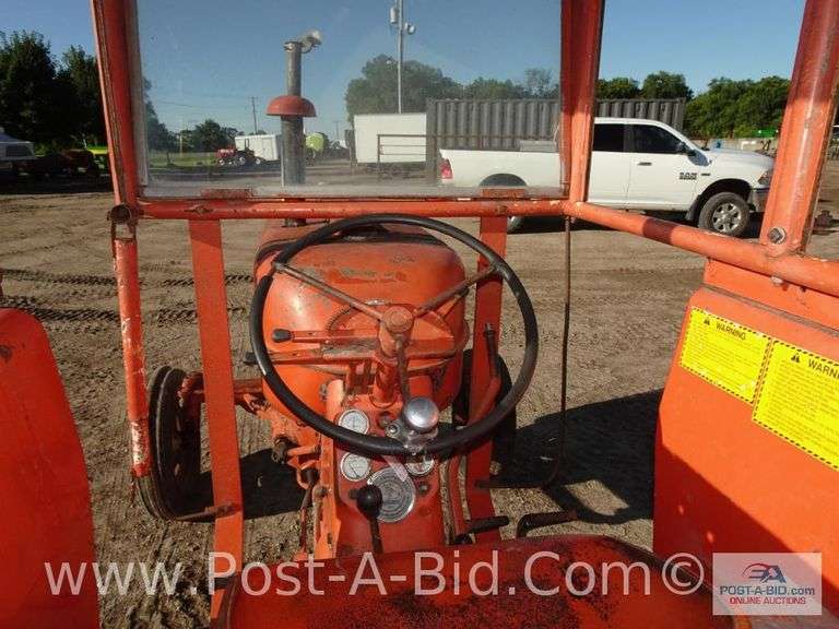 Allis Chalmers D-17 Wide Front Gas Tractor, Cab Needs Glass, PTO,