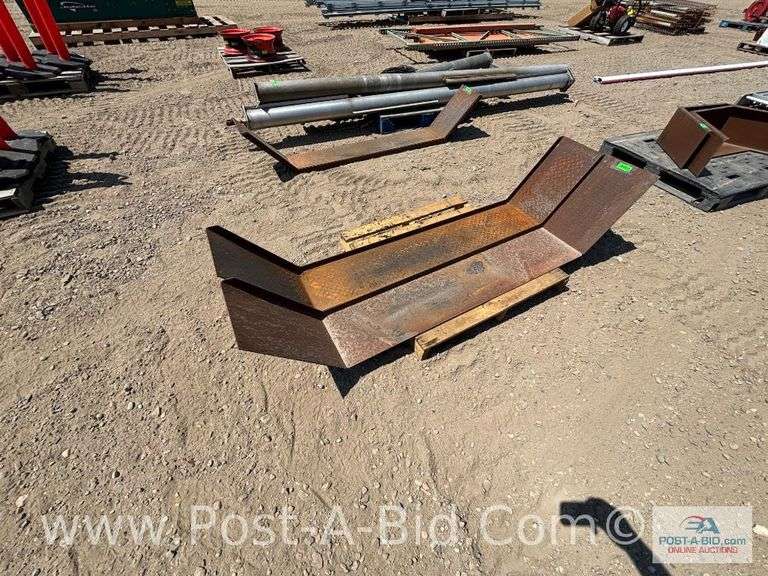 1 Set Single Axle Trailer Fenders, Steel.