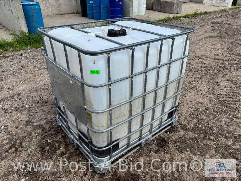 250 Gallon Poly Tank, No Valve.