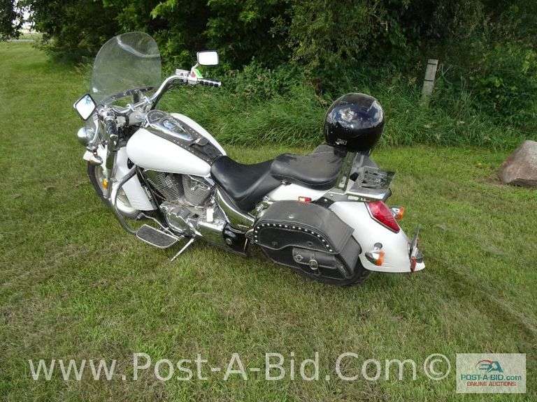 2008 Honda VTX 1300R Motorcycle With 13,137 Miles, Owner Stated,