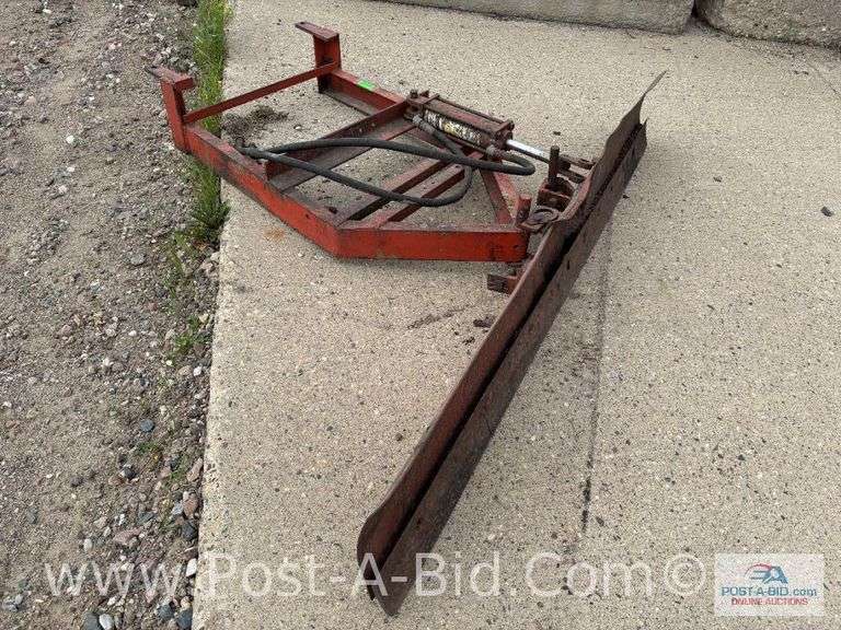 Allis Chalmers Hydraulic Grading/Belly Blade, Owner Stated, "Fits