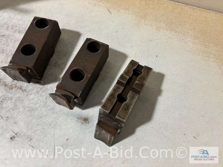 1 Set Of 3 Soft Jaws Cushman Used For 15" Chuck 05-201457-08006.