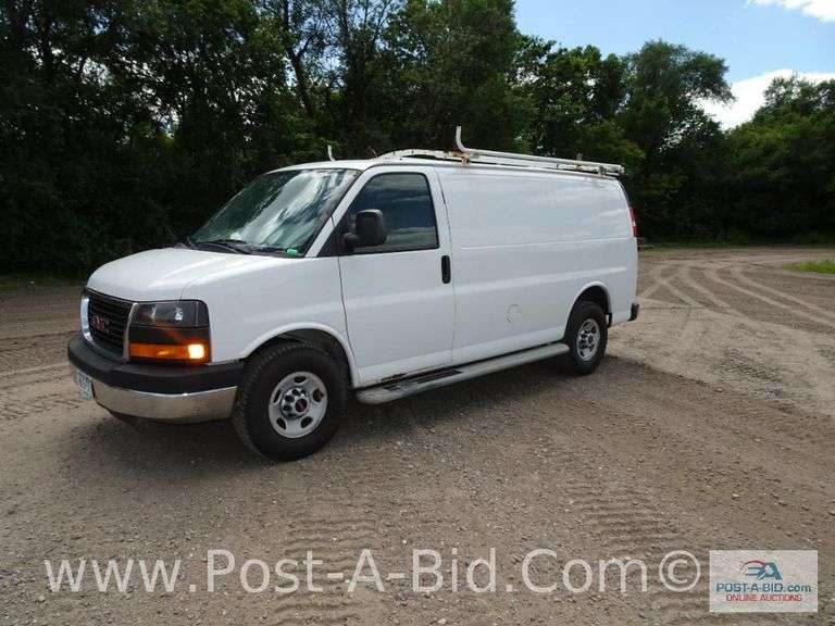 2015 GMC Savana Cargo Van With 137,371 Miles, 4.8L Motor, PW, PL,