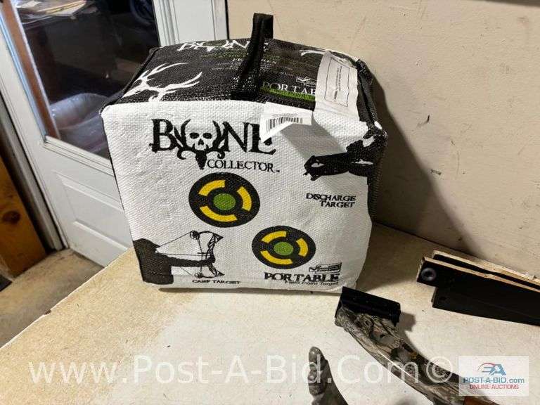 PSI Compound Bow And Recurve Bow With Bone Collector Archery Targ