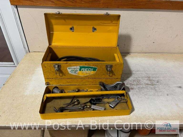 Marquette Torch Hose And Regulator With Marquette Tool Box