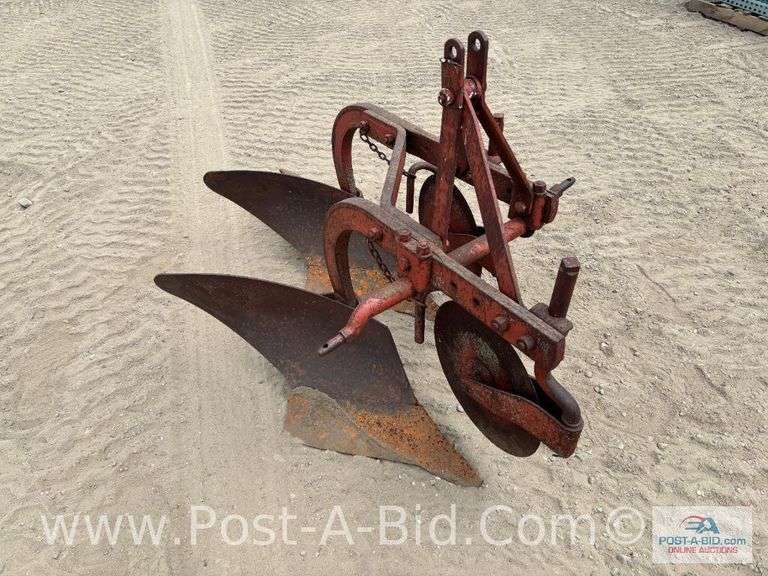 3 Point 2 Bottom Plow With Coulters.