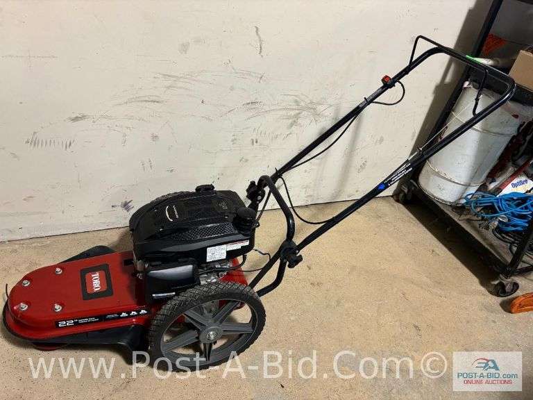 Toro Weed Whip - 160cc - 22" Cut, Owner Stated "Like New, Runs".