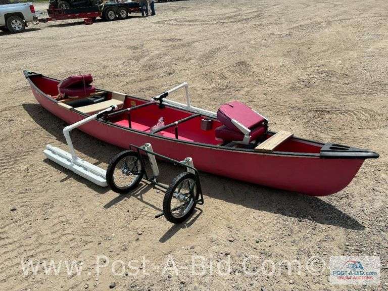 2000 Coleman 17' Canoe With Floats, Seats, Dolly And Paddles, MN