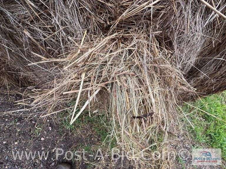 5-Grass Hay Round Bales, Twine Tie, 2024 Hay Season.