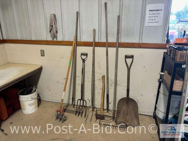 Large Lot Of Garden Tools