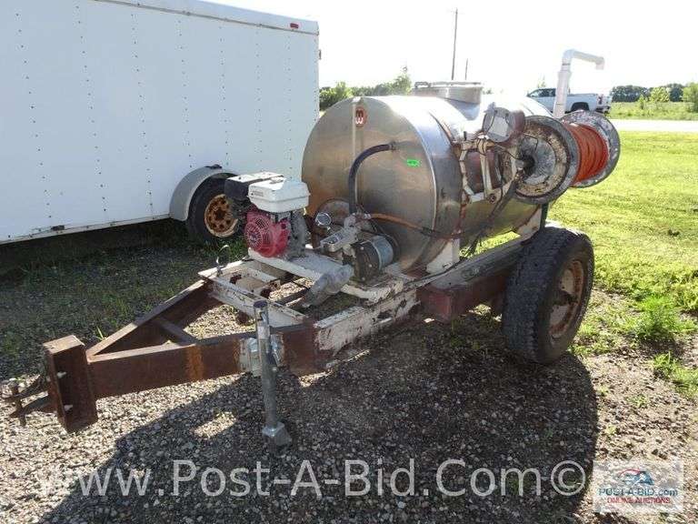 Trailer Mounted 300 Gallon Sprayer With Electric Hose Reel (Needs