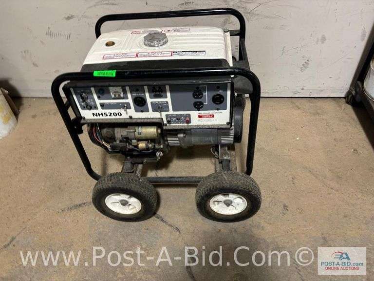 Northern 5200 Generator, Honda 11.0 HP, Owner Stated "Used Very L