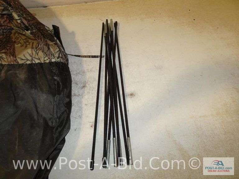 2x Cabelas Chair, Portable Blind, Clay Pigeon Thrower, Coleman Po
